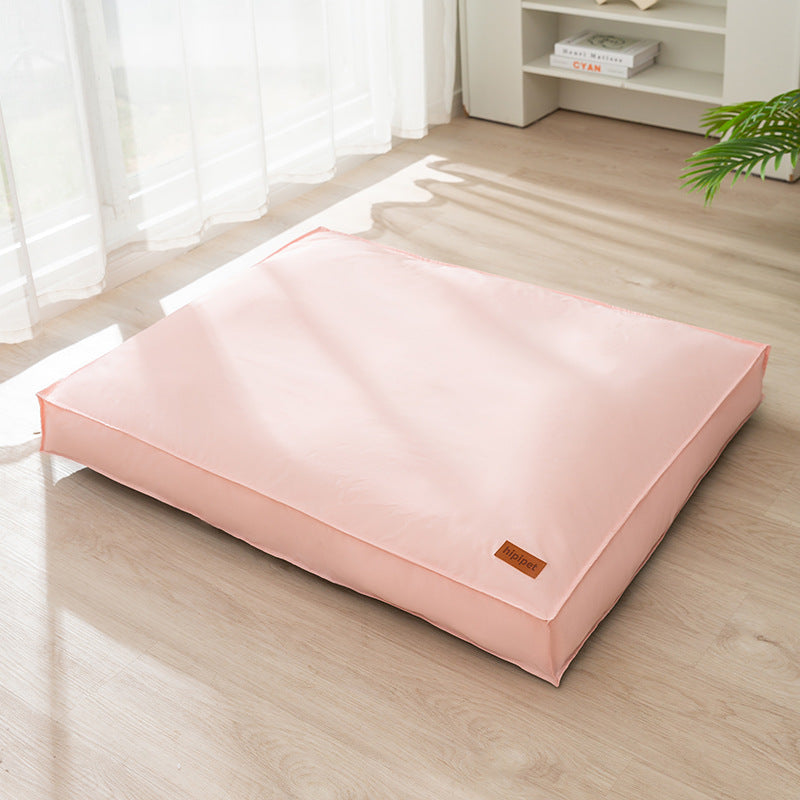 The Coorie Bolster Bed – Waterproof