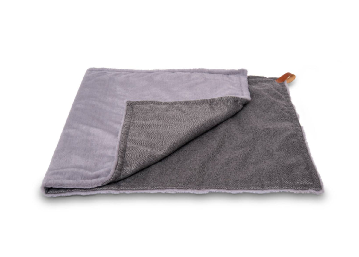 The Balmoral Blanket – Herringbone & Faux Fur